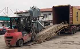 30 conjuntos de transformadores de 400 KVA e 20 conjuntos de transformadores ...